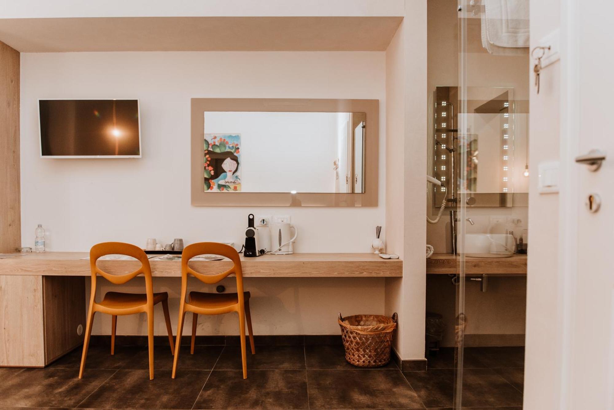 Terrae Hydrunti Bed and Breakfast Lecce Exteriör bild