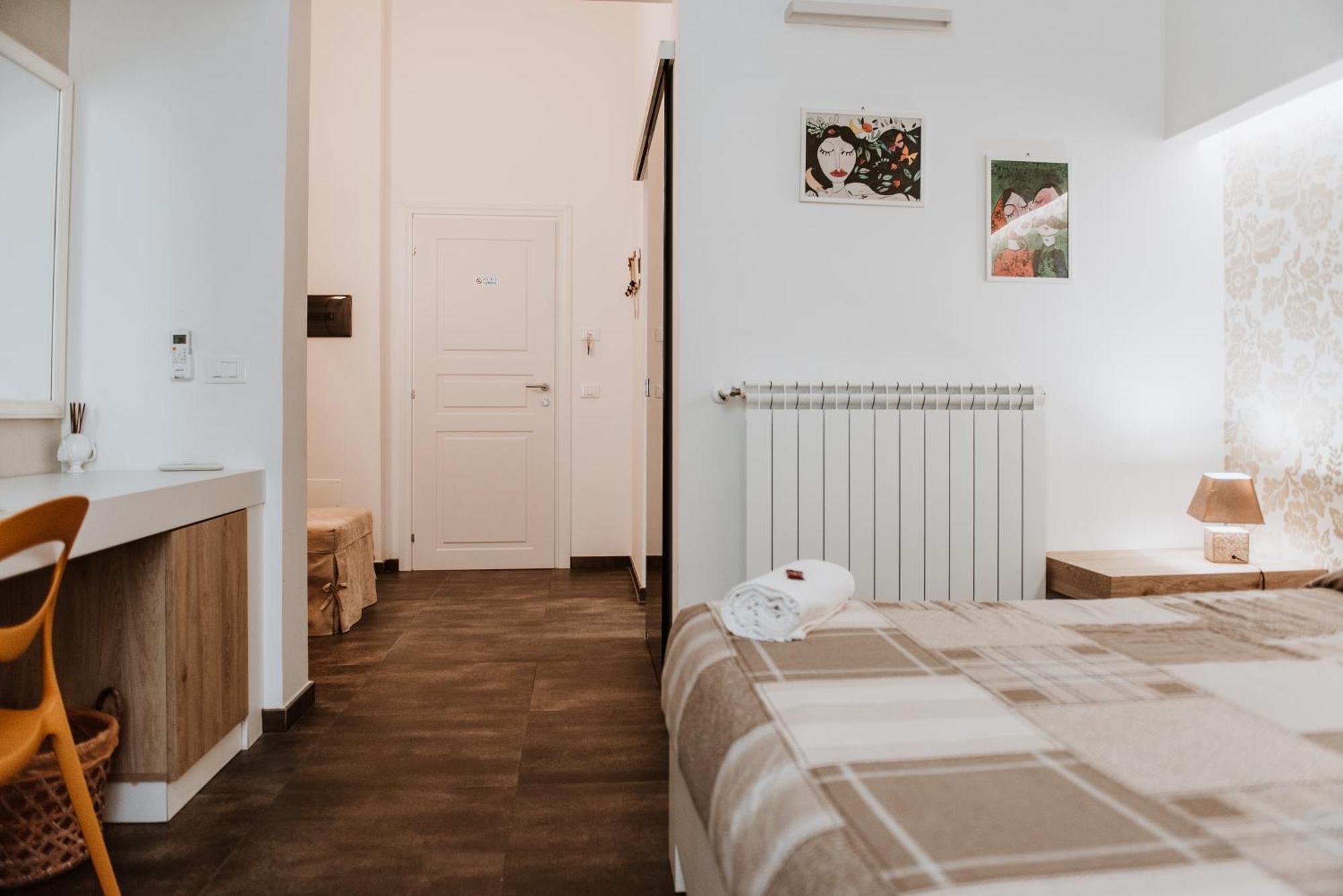 Terrae Hydrunti Bed and Breakfast Lecce Exteriör bild