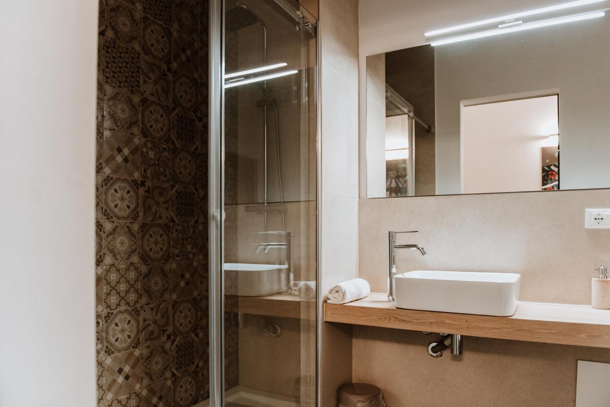 Terrae Hydrunti Bed and Breakfast Lecce Exteriör bild